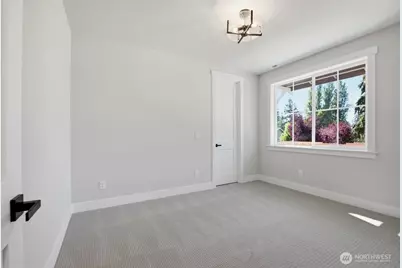 8525 230th Place SW #11, Edmonds, WA 98026 - Photo 26