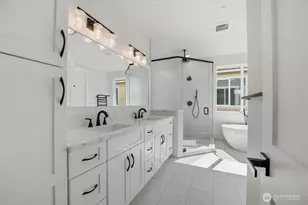 8525 230th Pl SW, Edmonds, WA 98026 - Photo 36