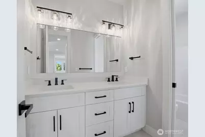 8525 230th Place SW #11, Edmonds, WA 98026 - Photo 28