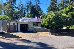 703 S 16th St, Shelton, WA 98584 - Photo 2