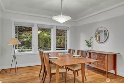 9845 NE 22nd Street, Bellevue, WA 98004 - Photo 18