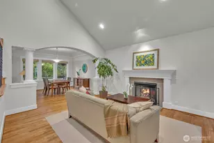 9845 NE 22nd St, Bellevue, WA 98004 - Photo 6