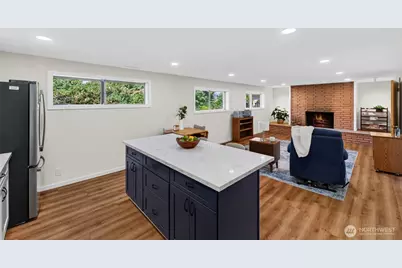 4014 Robin Road W, University Place, WA 98466 - Photo 24