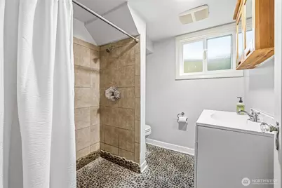 2745 NE 89th Street, Seattle, WA 98115 - Photo 22