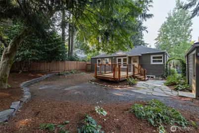 2745 NE 89th Street, Seattle, WA 98115 - Photo 30