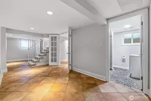 2745 NE 89th St, Seattle, WA 98115 - Photo 18