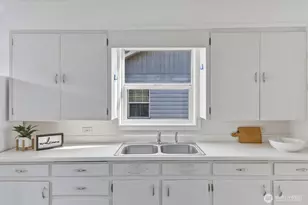 1217 7th Ave, Longview, WA 98632 - Photo 10