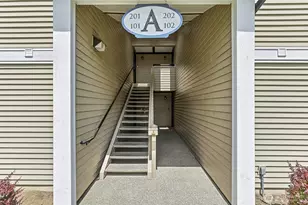 26005 106th Pl SE, Kent, WA 98030 - Photo 2