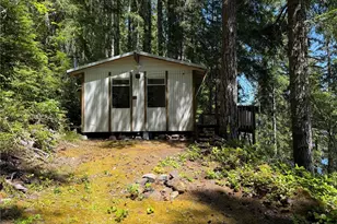 531 W Mackinaw Rd, Shelton, WA 98584 - Photo 2
