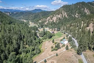 10365 Merry Canyon Rd, Leavenworth, WA 98826 - Photo 4