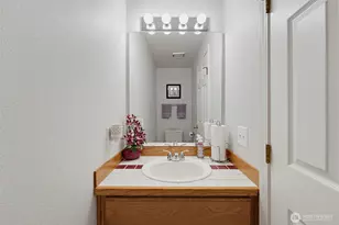 1105 SW 352nd St, Federal Way, WA 98023 - Photo 14