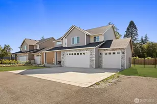 7222 S J St, Tacoma, WA 98408 - Photo 2