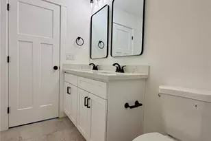 2405 NE 10th St, Renton, WA 98056 - Photo 30