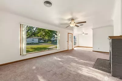 117 NE Cedar Avenue, College Place, WA 99324 - Photo 6