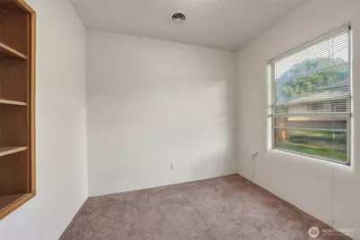 117 NE Cedar Avenue, College Place, WA 99324 - Photo 8