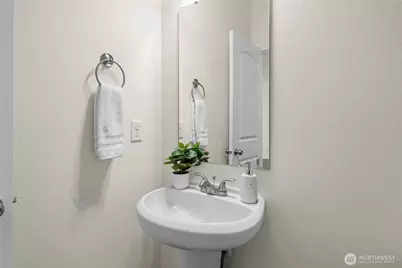 1336 E 51, Tacoma, WA 98404 - Photo 18