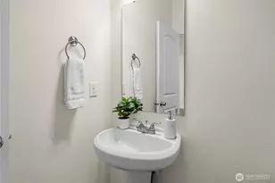 1336 E 51, Tacoma, WA 98404 - Photo 18