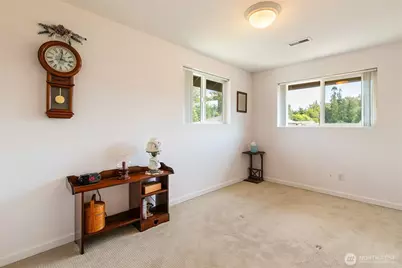 6994 Helweg Lane, Blaine, WA 98230 - Photo 14