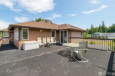 6994 Helweg Lane, Blaine, WA 98230 - Photo 32