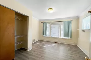 4247 7th Ave NE, Seattle, WA 98105 - Photo 14