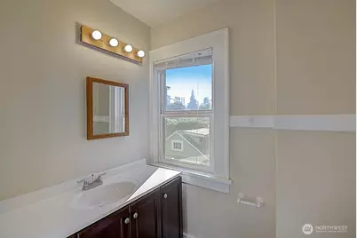 4247 7th Avenue NE, Seattle, WA 98105 - Photo 18