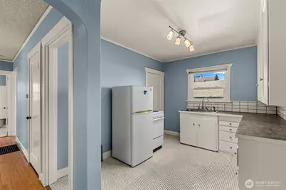 710 S Monroe Street, Wenatchee, WA 98801 - Photo 26