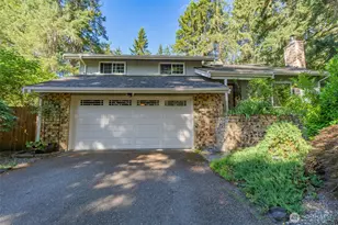 71 NE Rainier Pl N, Belfair, WA 98528 - Photo 2