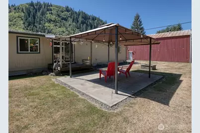 8619 US Highway 12, Glenoma, WA 98336 - Photo 14