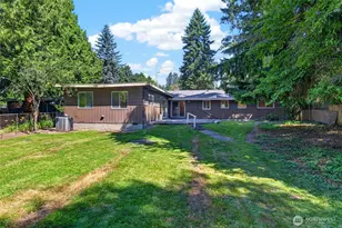 3327 NE 190th St, Lake Forest Park, WA 98155 - Photo 24