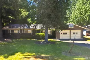 3327 NE 190th St, Lake Forest Park, WA 98155 - Photo 2