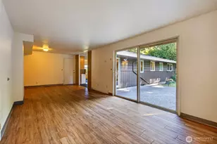 3327 NE 190th St, Lake Forest Park, WA 98155 - Photo 12