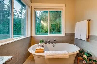 195 Buckingham Drive, Woodland, WA 98674 - Photo 14