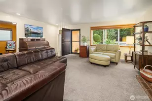 3229 NE 87th St, Seattle, WA 98115 - Photo 10