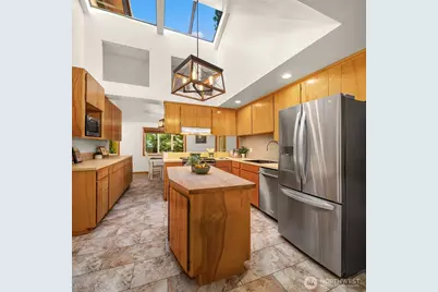3229 NE 87th Street, Seattle, WA 98115 - Photo 4