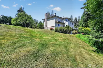 18432 W Lake Desire Drive SE, Renton, WA 98058 - Photo 36