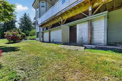 18432 W Lake Desire Drive SE, Renton, WA 98058 - Photo 34