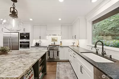 18309 NE 136th Street, Woodinville, WA 98072 - Photo 12