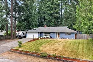 14401 106th Ave Ct E, Puyallup, WA 98374 - Photo 2