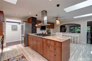 901 129th Pl NE, Bellevue, WA 98005 - Photo 8