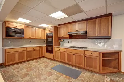 901 129th Place NE, Bellevue, WA 98005 - Photo 28