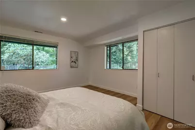 901 129th Place NE, Bellevue, WA 98005 - Photo 22