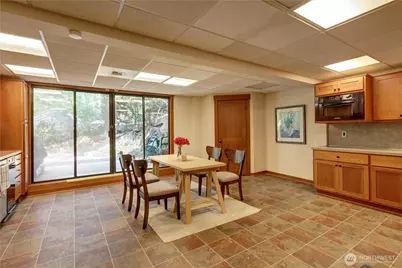 901 129th Place NE, Bellevue, WA 98005 - Photo 26
