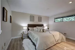 901 129th Pl NE, Bellevue, WA 98005 - Photo 16