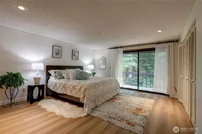 901 129th Place NE, Bellevue, WA 98005 - Photo 12