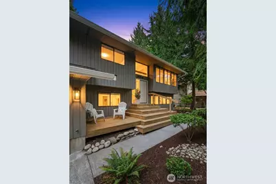 5719 152nd Street SW, Edmonds, WA 98026 - Photo 2
