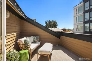 4315 Linden Ave N, Seattle, WA 98103 - Photo 32