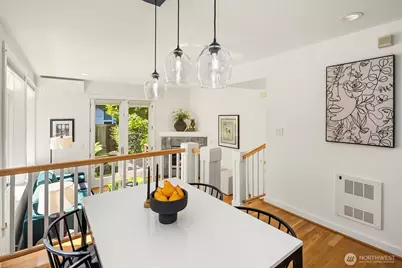 4315 Linden Avenue N #A, Seattle, WA 98103 - Photo 12