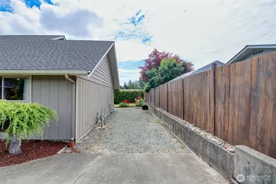 16958 Obstruction Drive, Burlington, WA 98233 - Photo 10