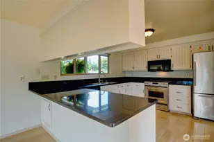 16958 Obstruction Dr, Burlington, WA 98233 - Photo 22