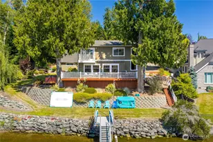 17902 Cove Ln, Mount Vernon, WA 98274 - Photo 1